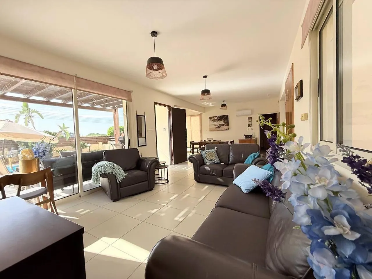 Atlantica 4 Bedroom Villa Near The Beach Protaras
